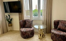 Mariani Luxury Rooms In Center